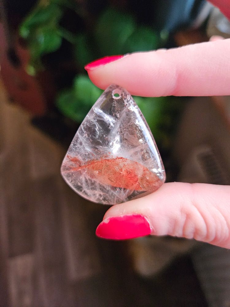 Pendants & cabochons