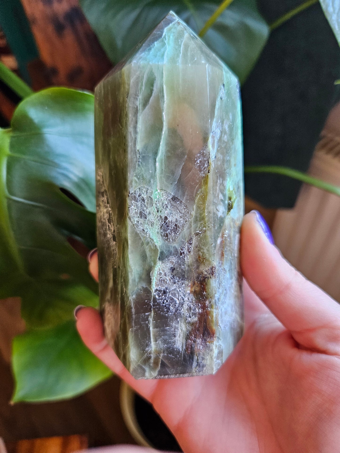 Large Green Moonstone tower with flash
