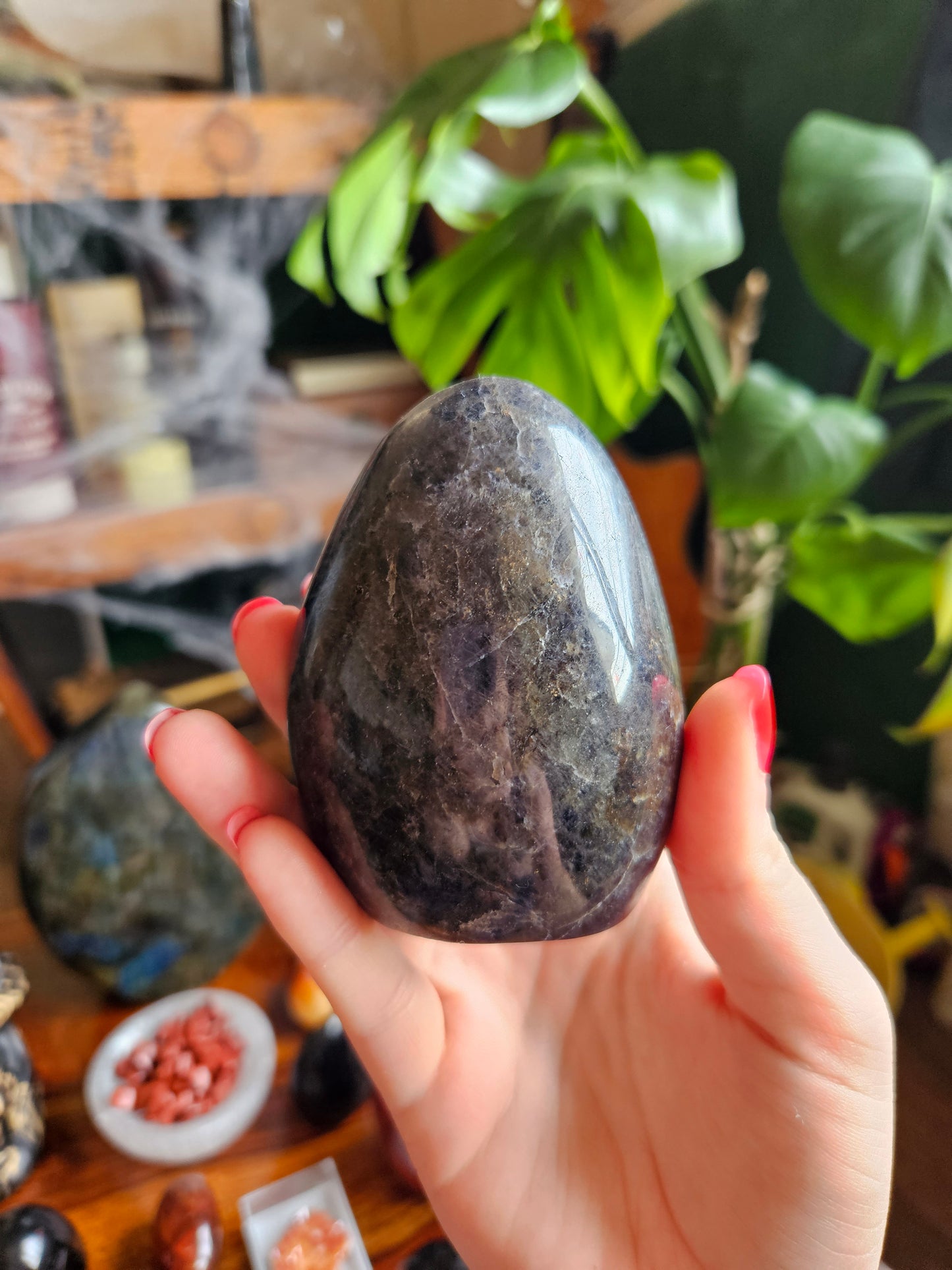 Iolite freeform