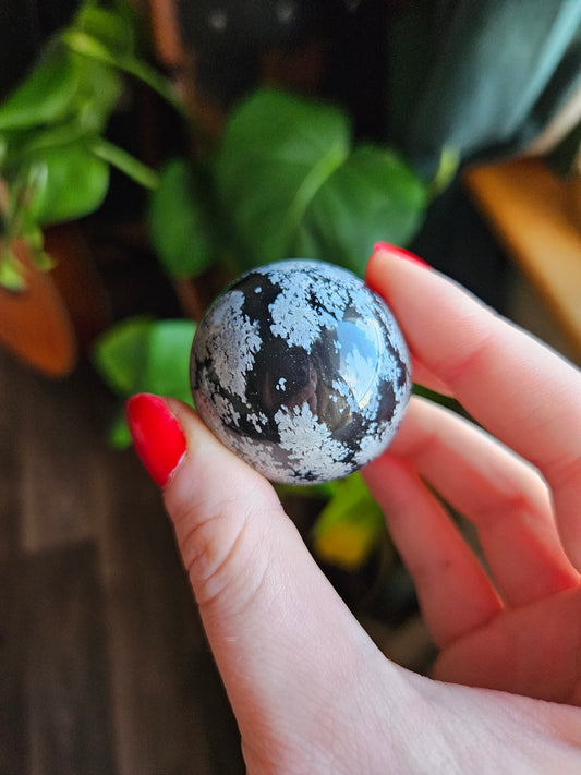 Snowflake Obsidian planet