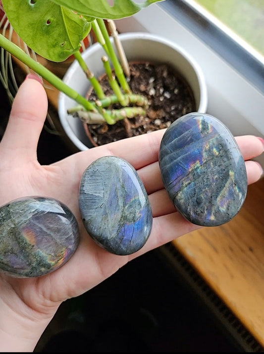 Purple Labradorite palmstone
