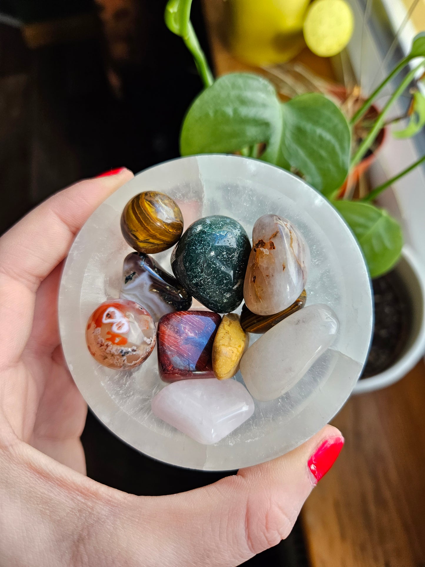 Selenite charging bowl