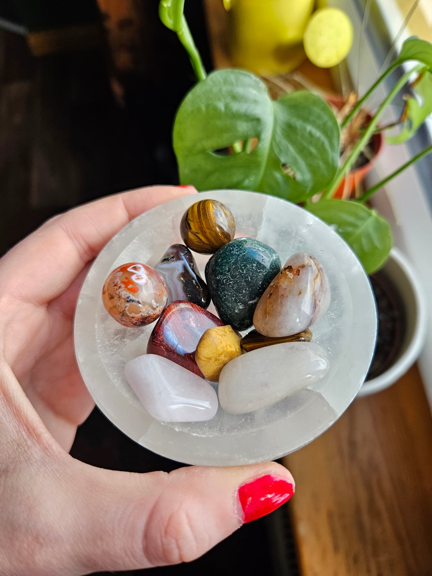 Selenite charging bowl