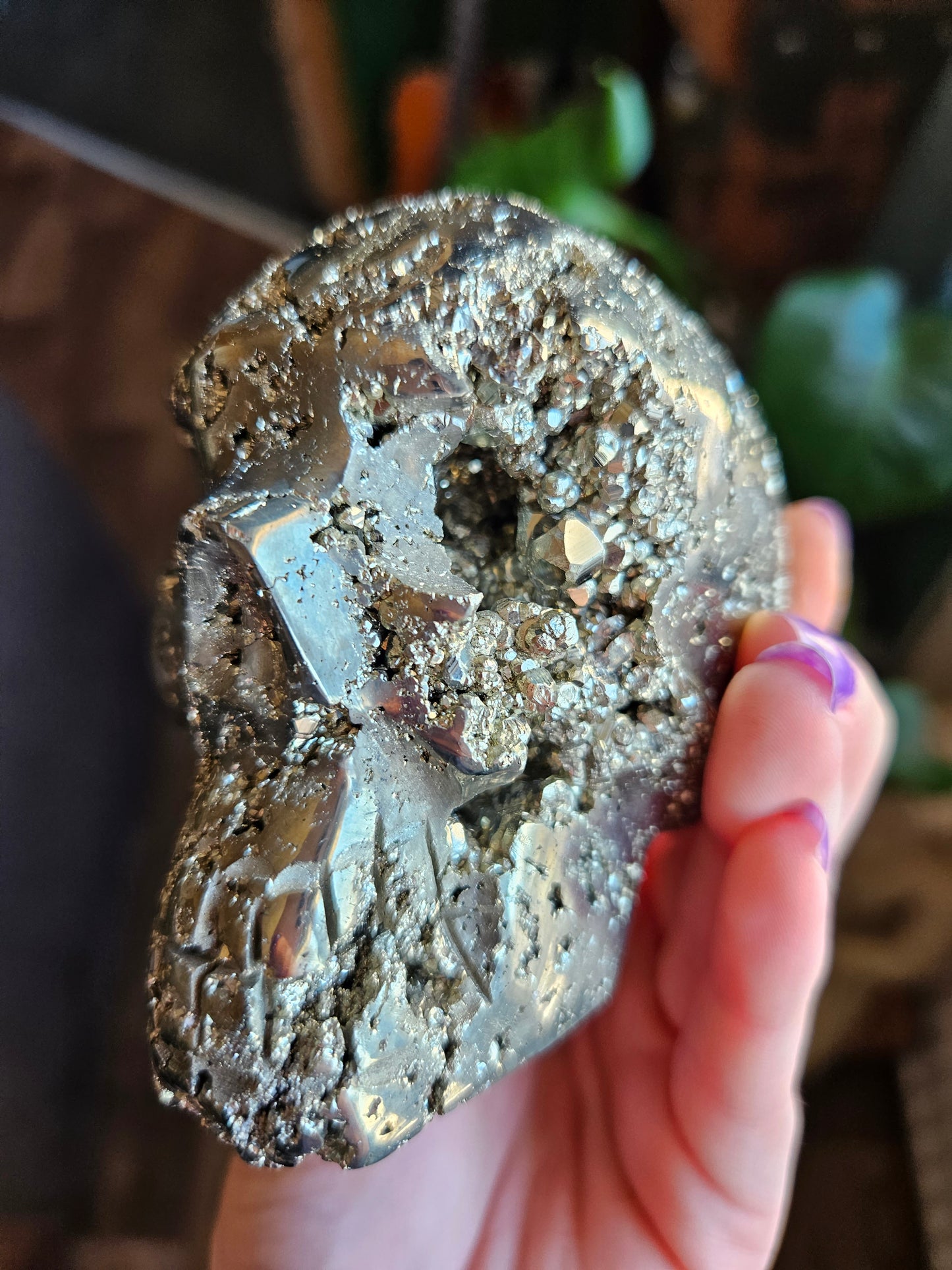 Peruvian Pyrite skull carving - 1kg