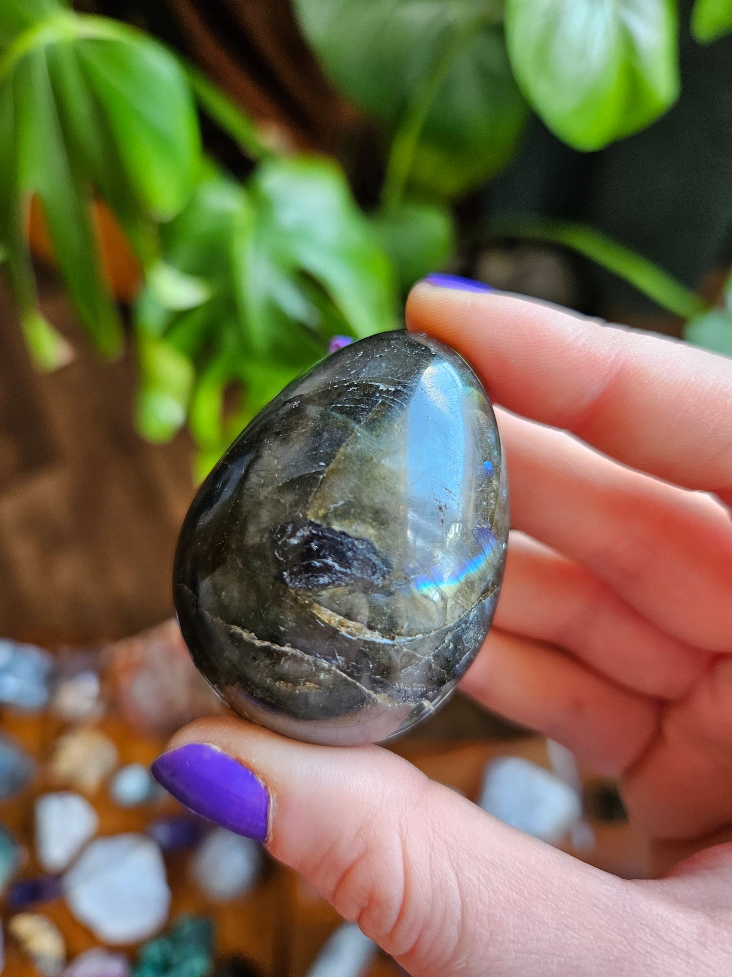 Labradorite egg