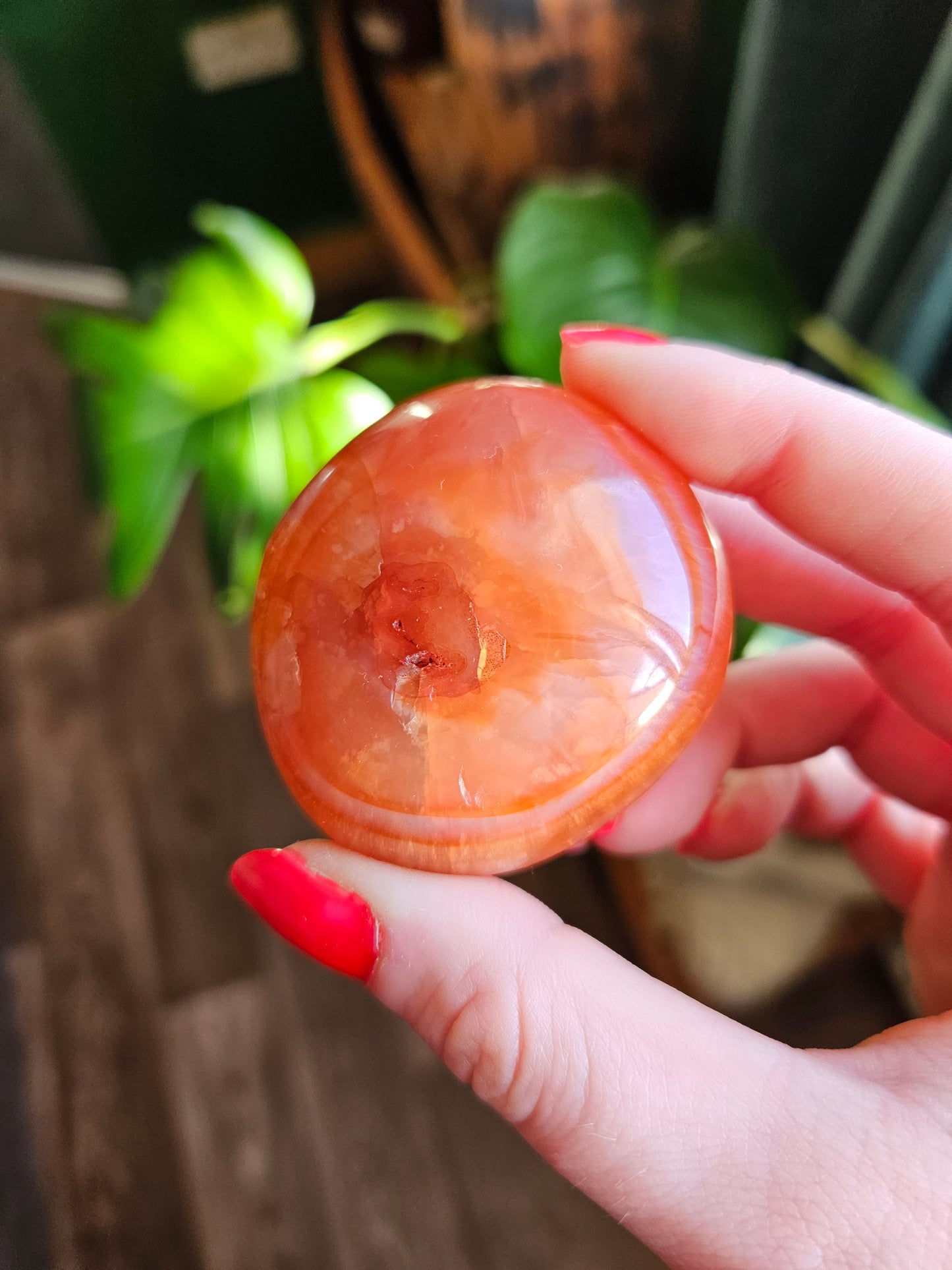 Orange Carnelian palmstone
