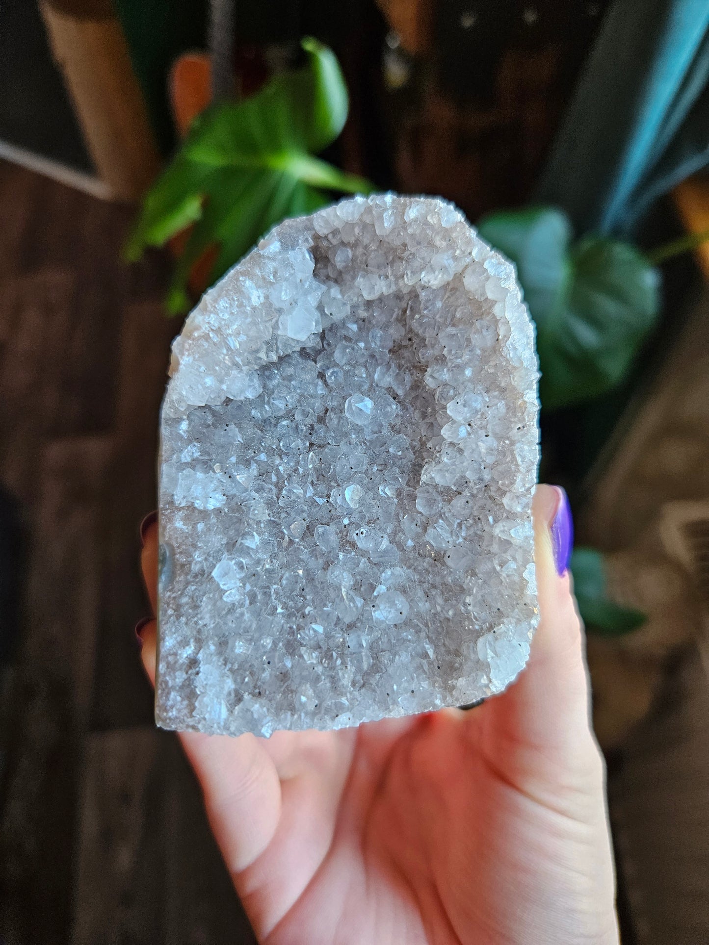 Pale Amethyst geode