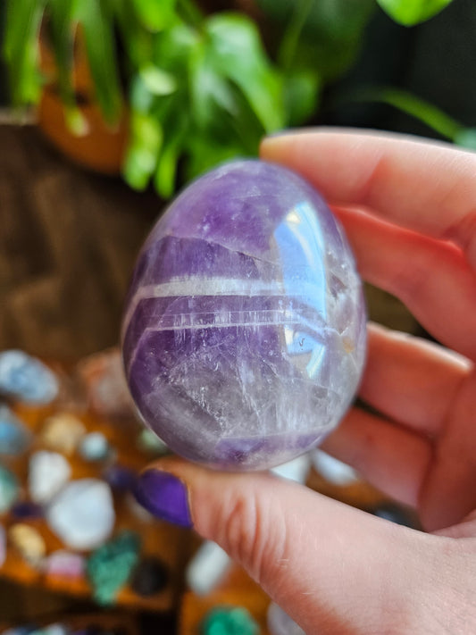 Dream Amethyst egg