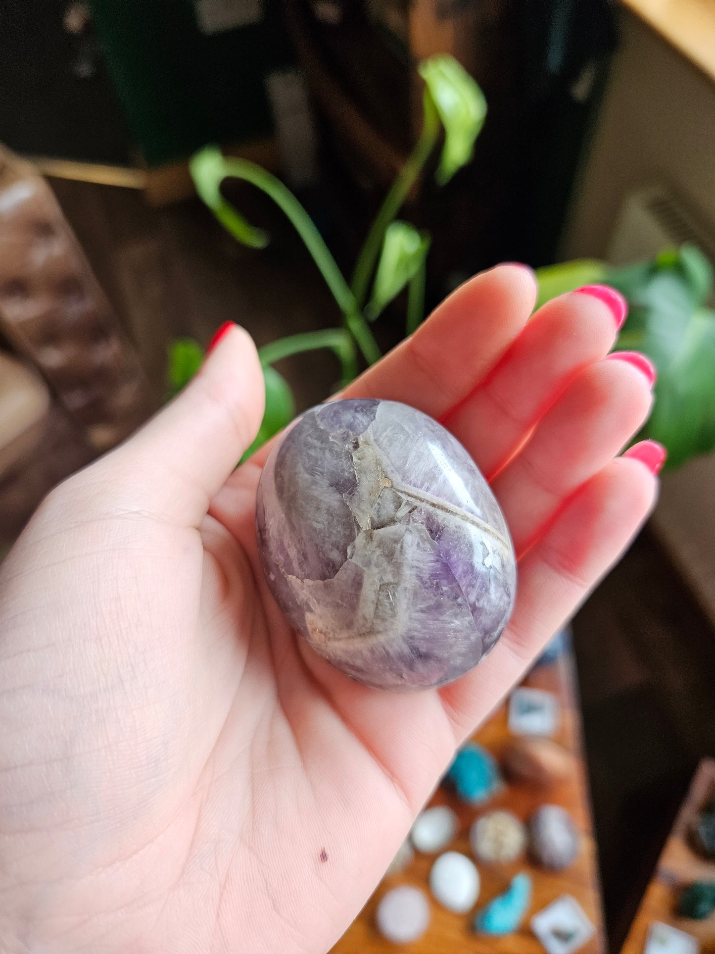 Dream Amethyst palmstone - A