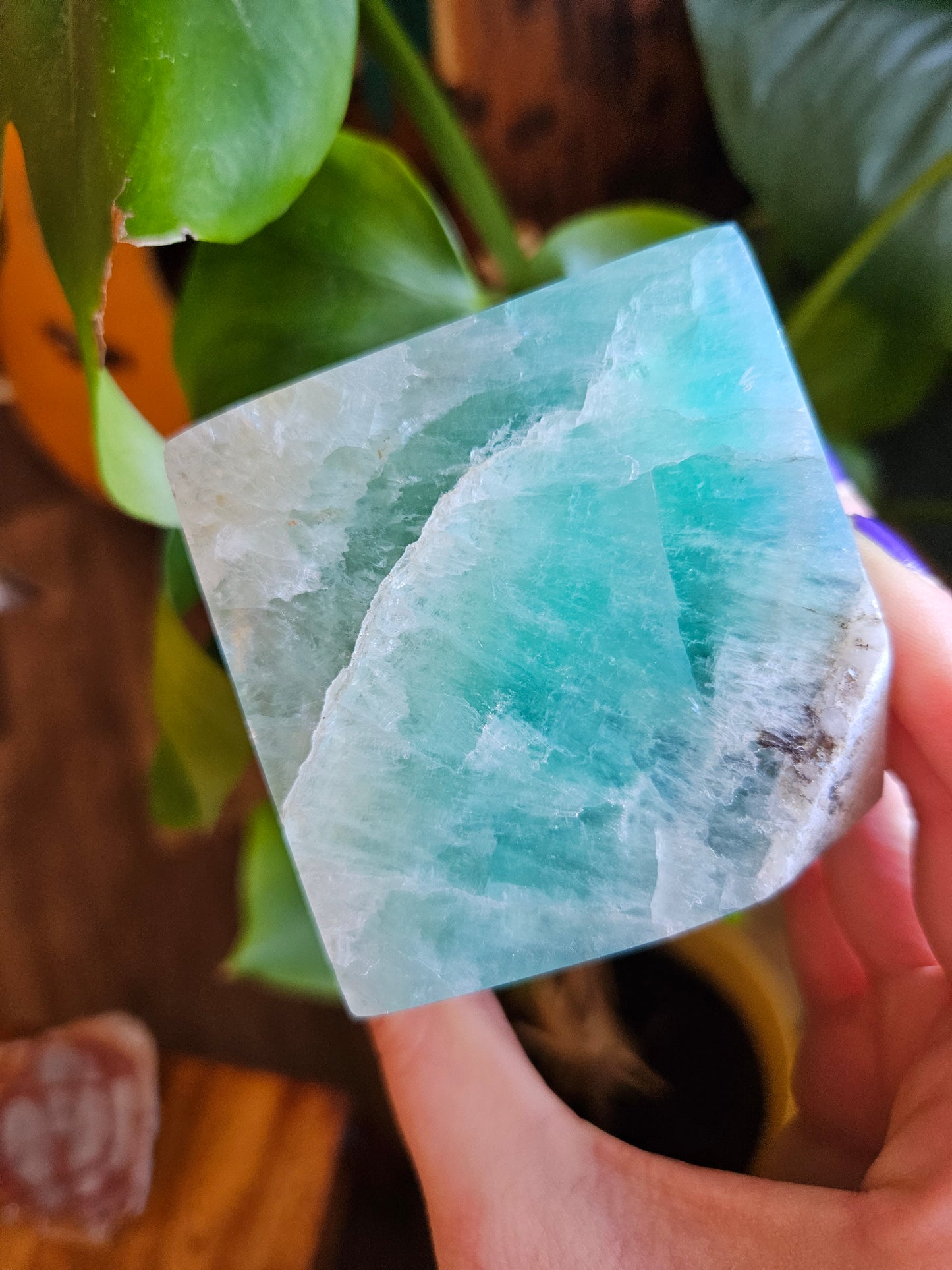 Beautiful Green Fluorite cube carving - 800g