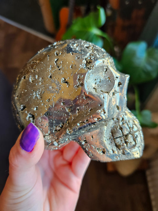 Peruvian Pyrite skull carving - 1kg