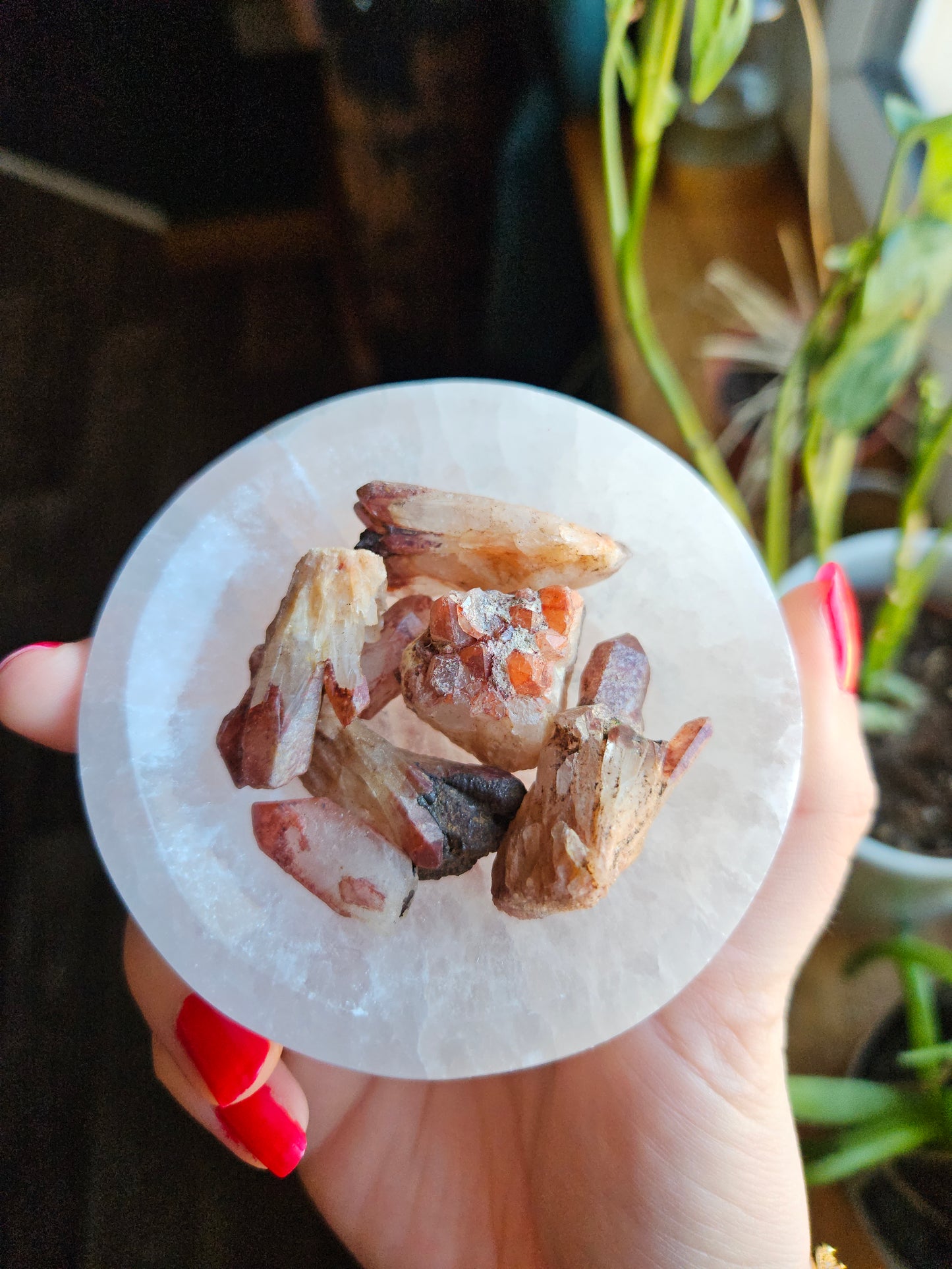 Mini Fire Quartz points - 50g bag