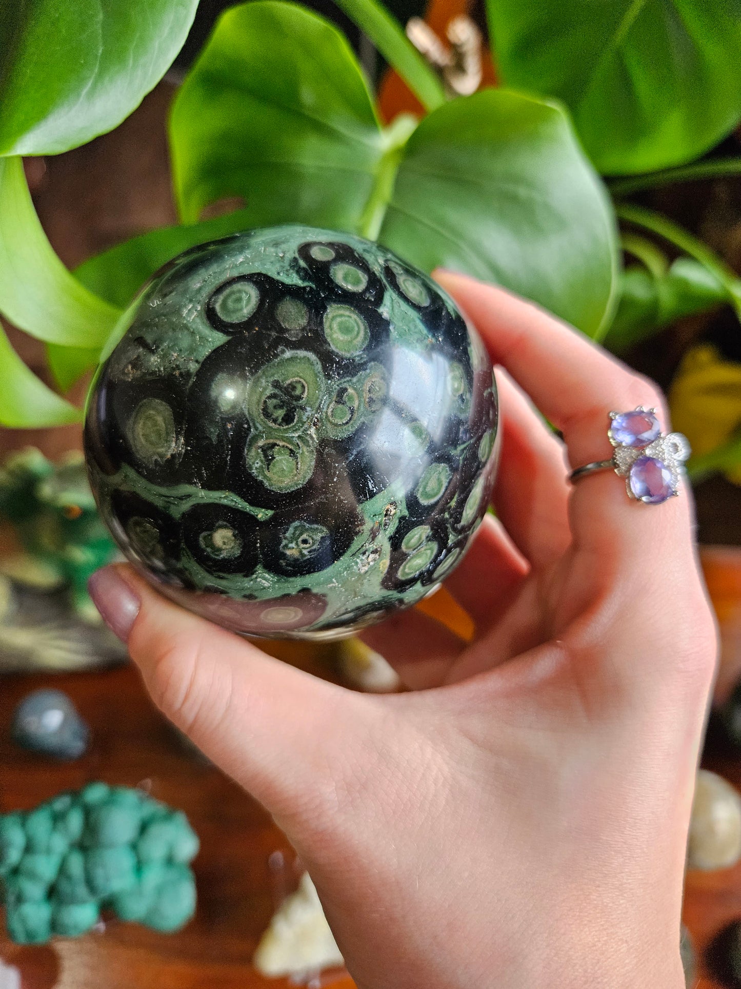 Kambaba Jasper planet - 706g
