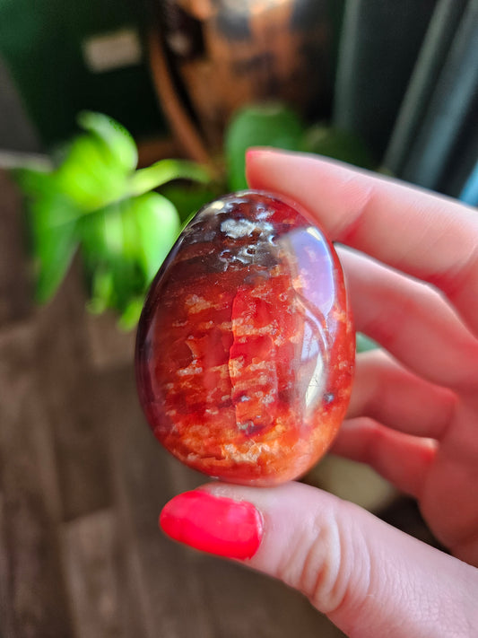 Blood Red Carnelian palmstone