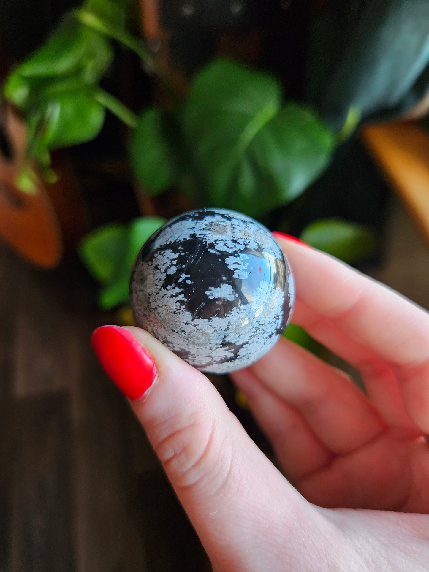 Snowflake Obsidian planet