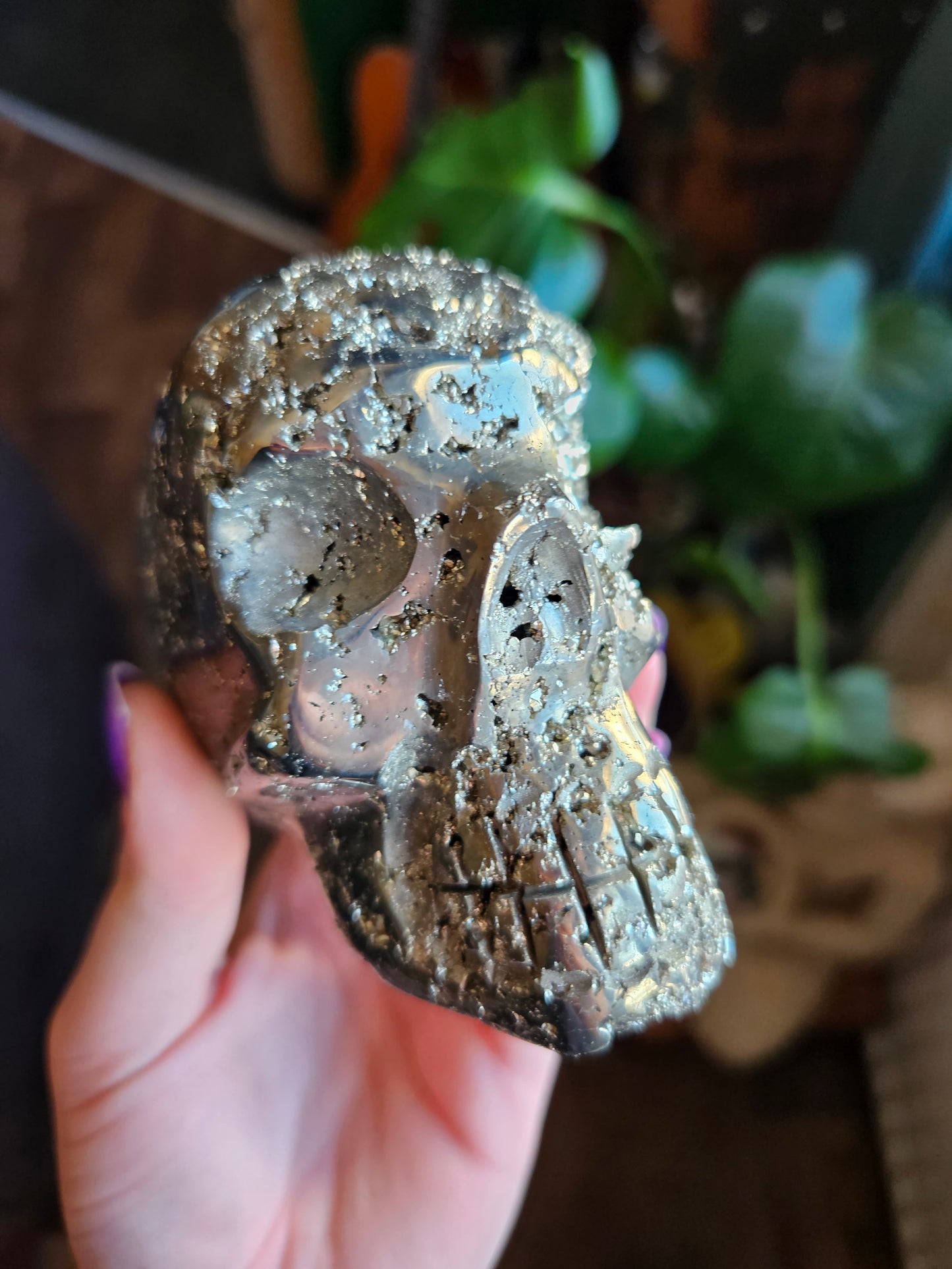 Peruvian Pyrite skull carving - 1kg