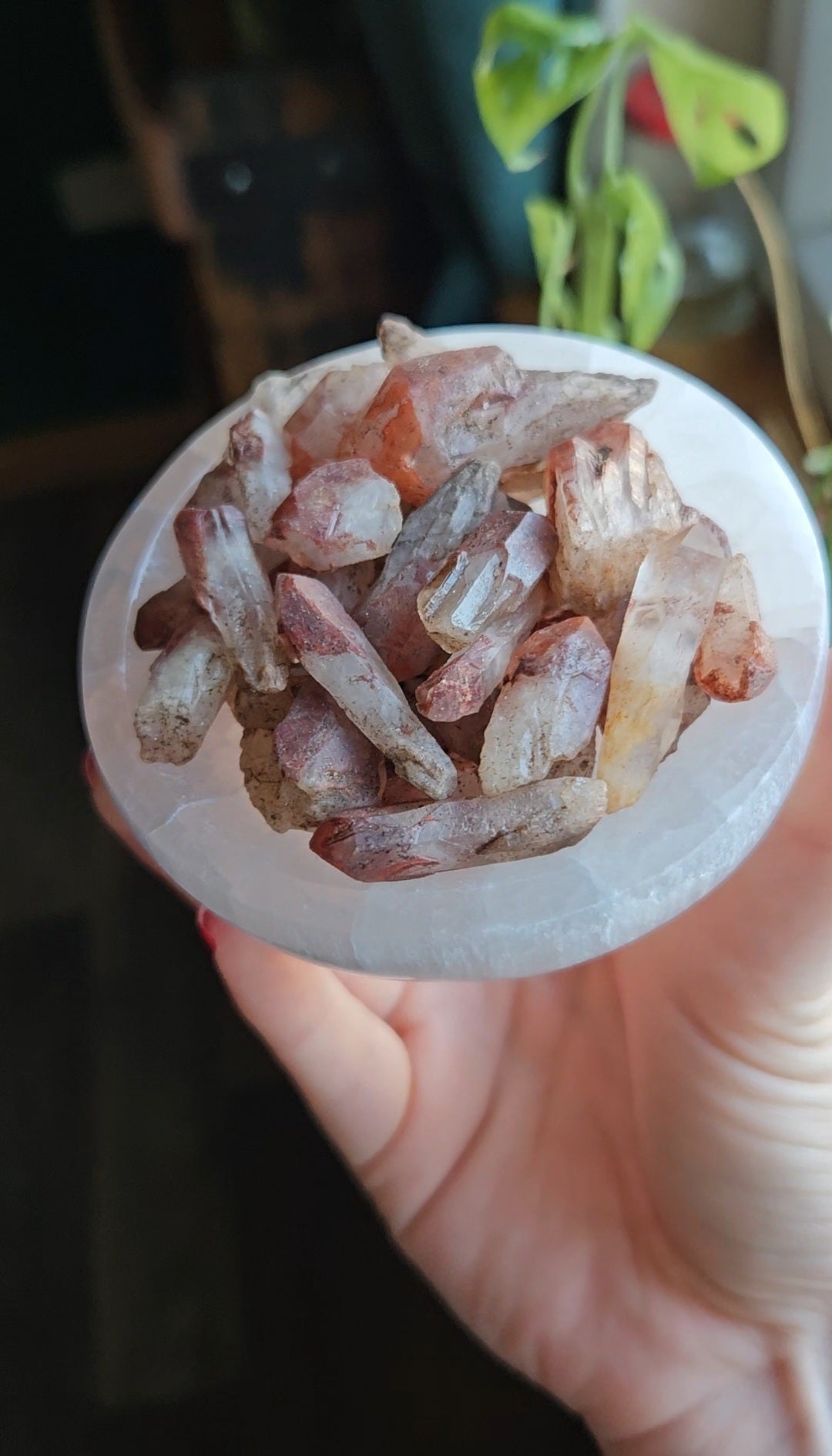 Mini Fire Quartz points - 100g bag