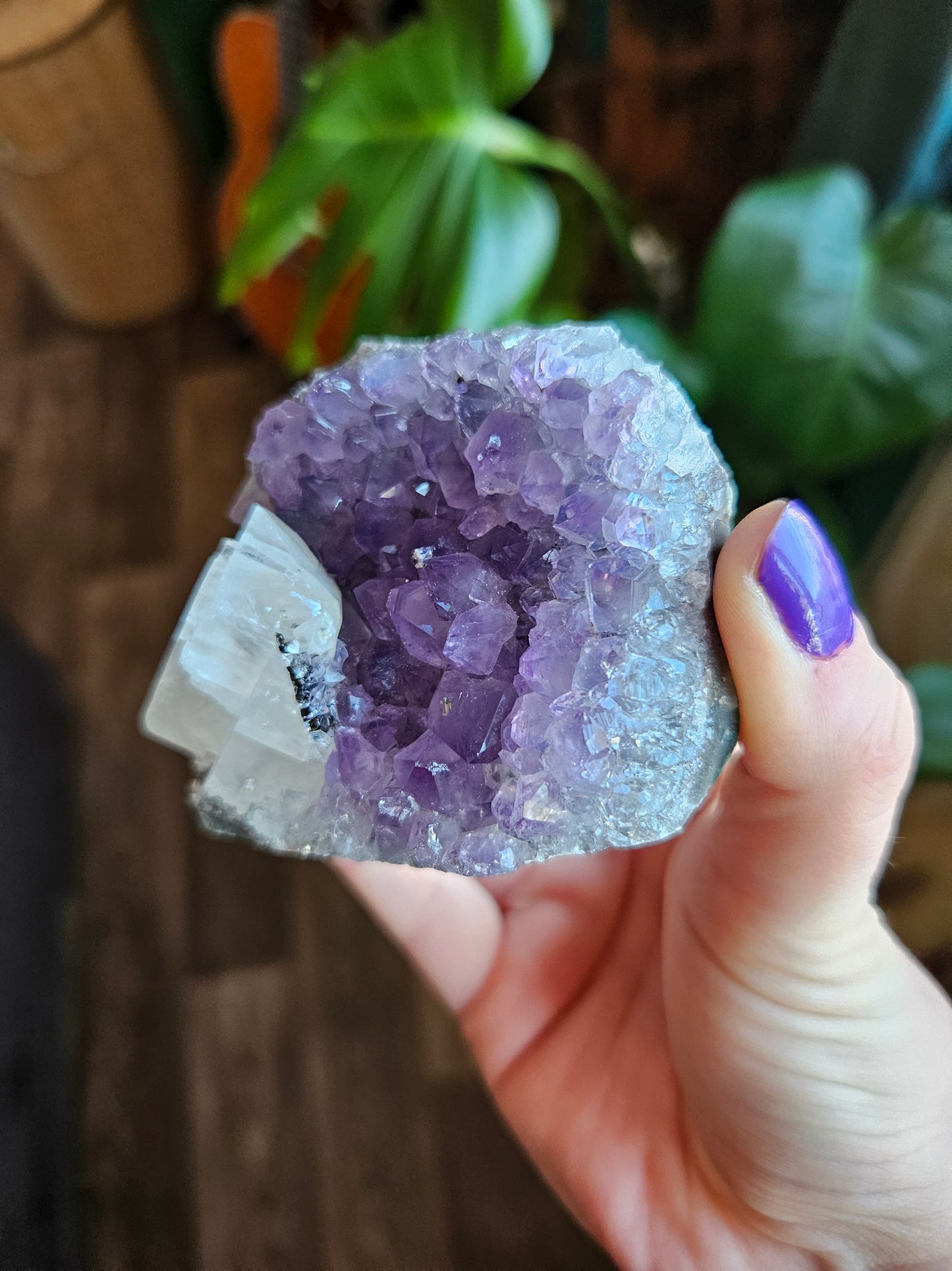 Amethyst with Quartz geode rainbow flash