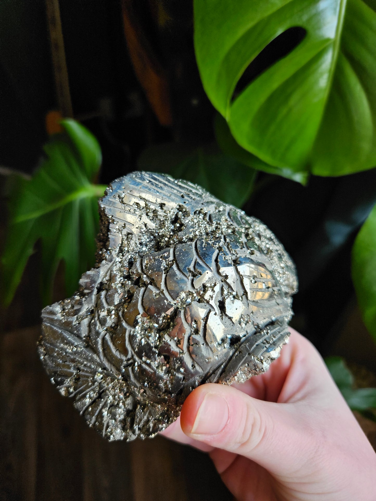 Pyrite Fish carving sculpture - 684g