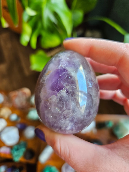 Dream Amethyst egg