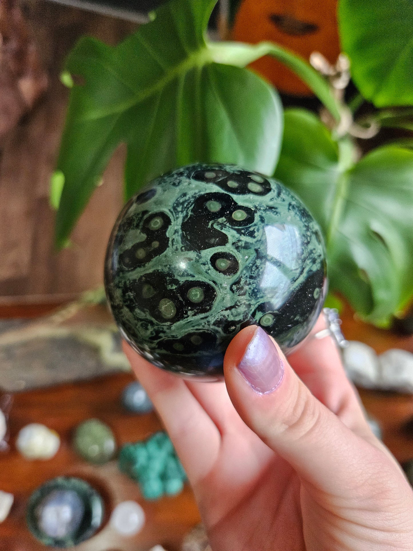 Kambaba Jasper planet - 507g