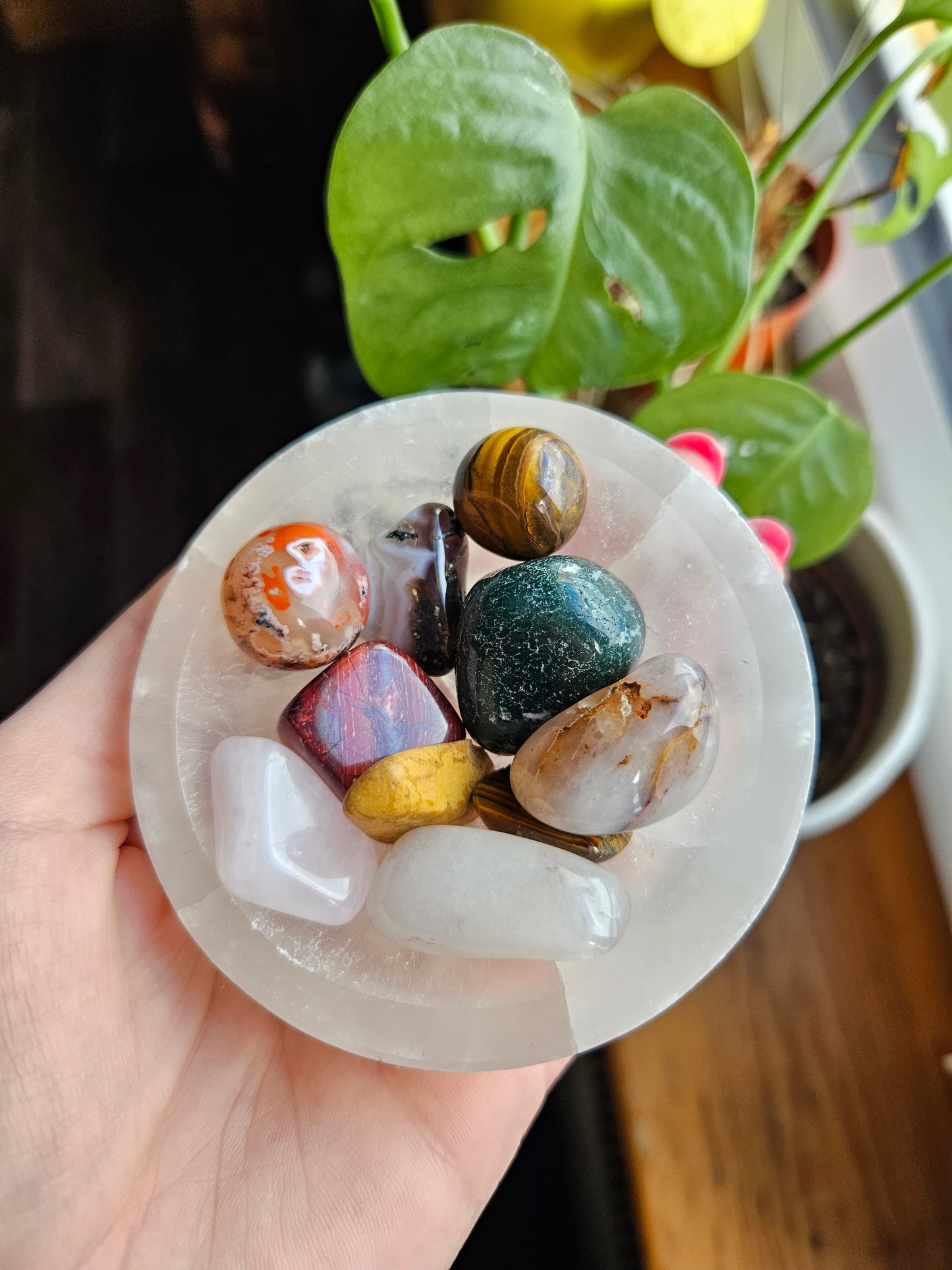 Selenite charging bowl