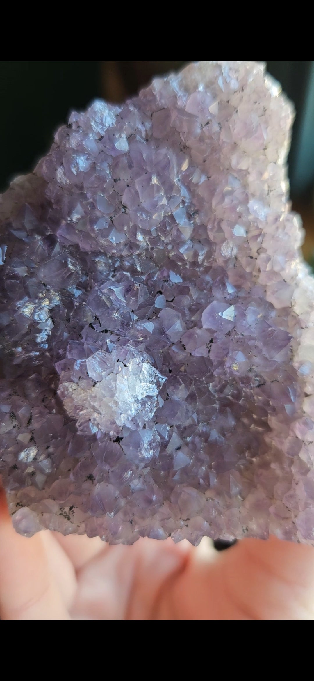 Amethyst with Quartz inclusion geode - 284g