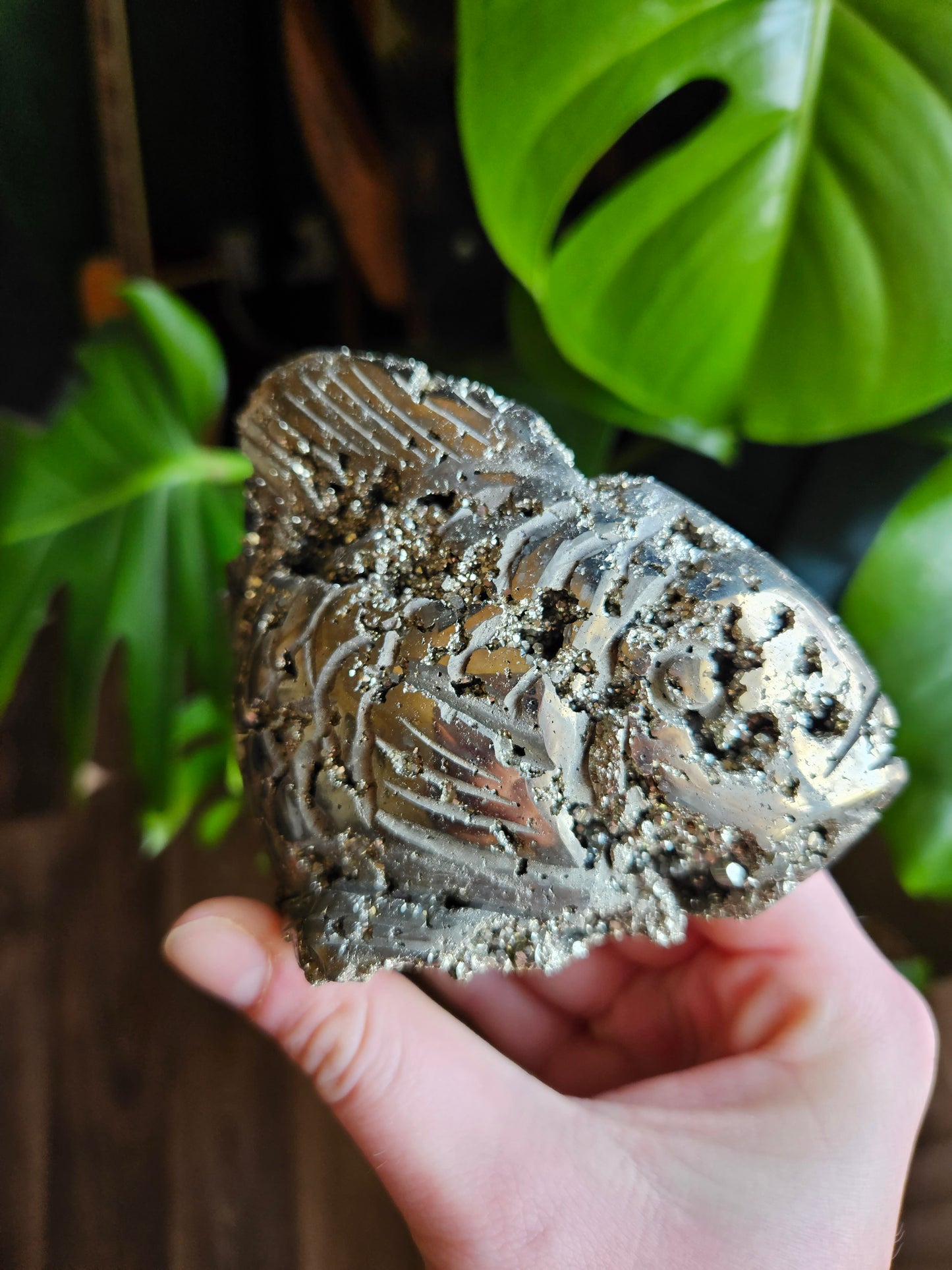 Pyrite Fish carving sculpture - 684g