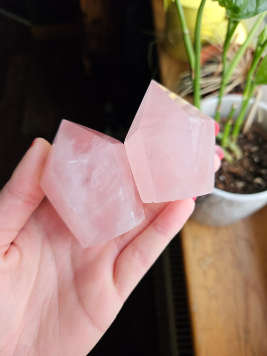 Rose Quartz cupcake